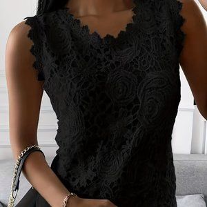 Lace Contrast Sleeveless Crew Neck Tank Top